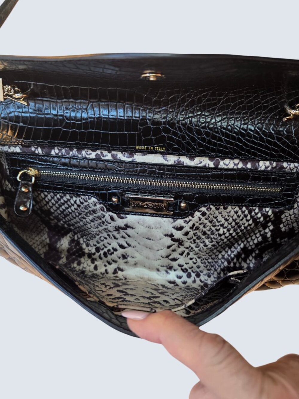 Black Crocodile Embossed East West Long bag, Shoulder, or Clutch Bag By St. John - Picture 5 of 7